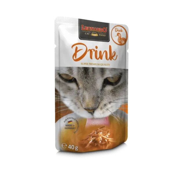 Leonardo Cat Drink